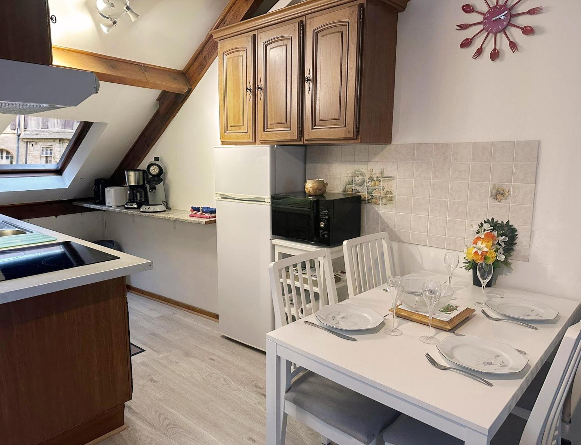Elegance & Confort - Appart Pres Caves Au Coeur De Reims Exterior foto